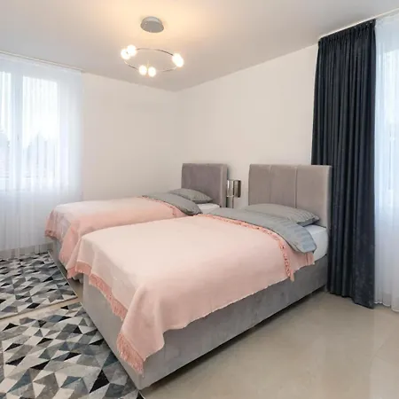 Villa Nova Berlin-3